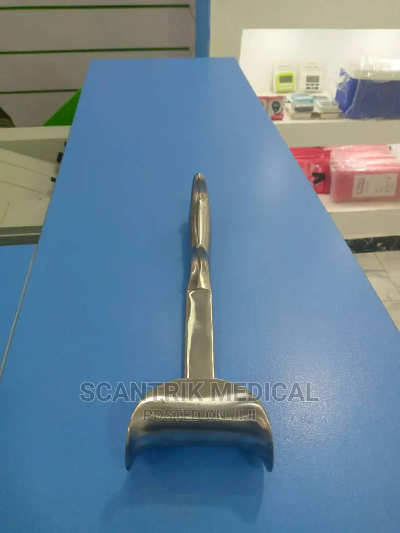 Top Quality Doyen Retractor