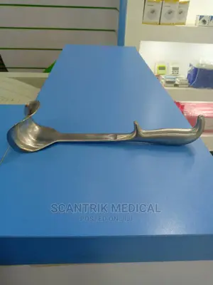 High Grade Doyen Retractors New Brand
