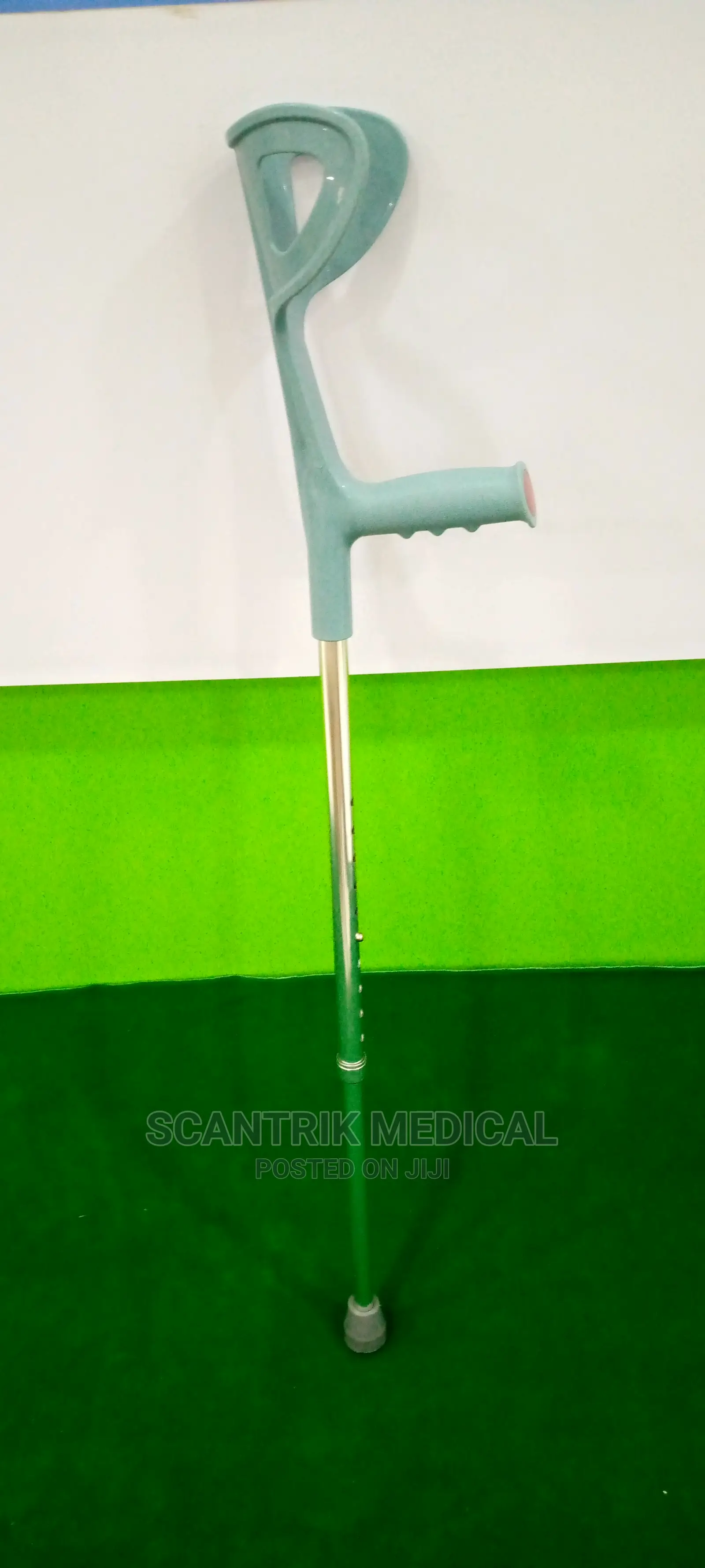 Adjustable Walking Crutches Lightweight Arm Cuff Elbow
