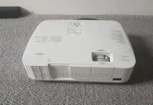 Nec 3 LCD Wxvga Projector Ibadancoyo State