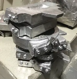 Photo - Industrial Pie Moulders /Cutters Available (High Quality)