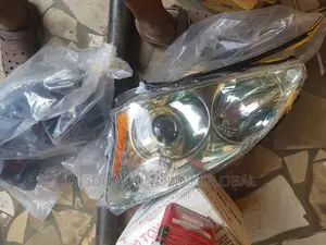 Headlights For Lexus Rx330 2004-2009 Brand New