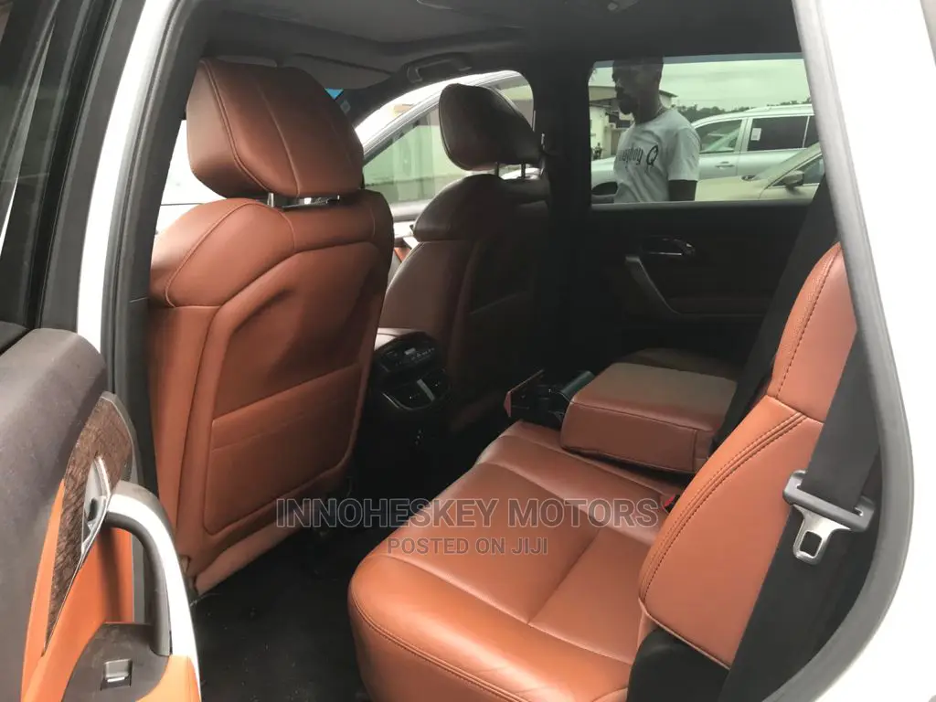 Acura MDX 2011 White