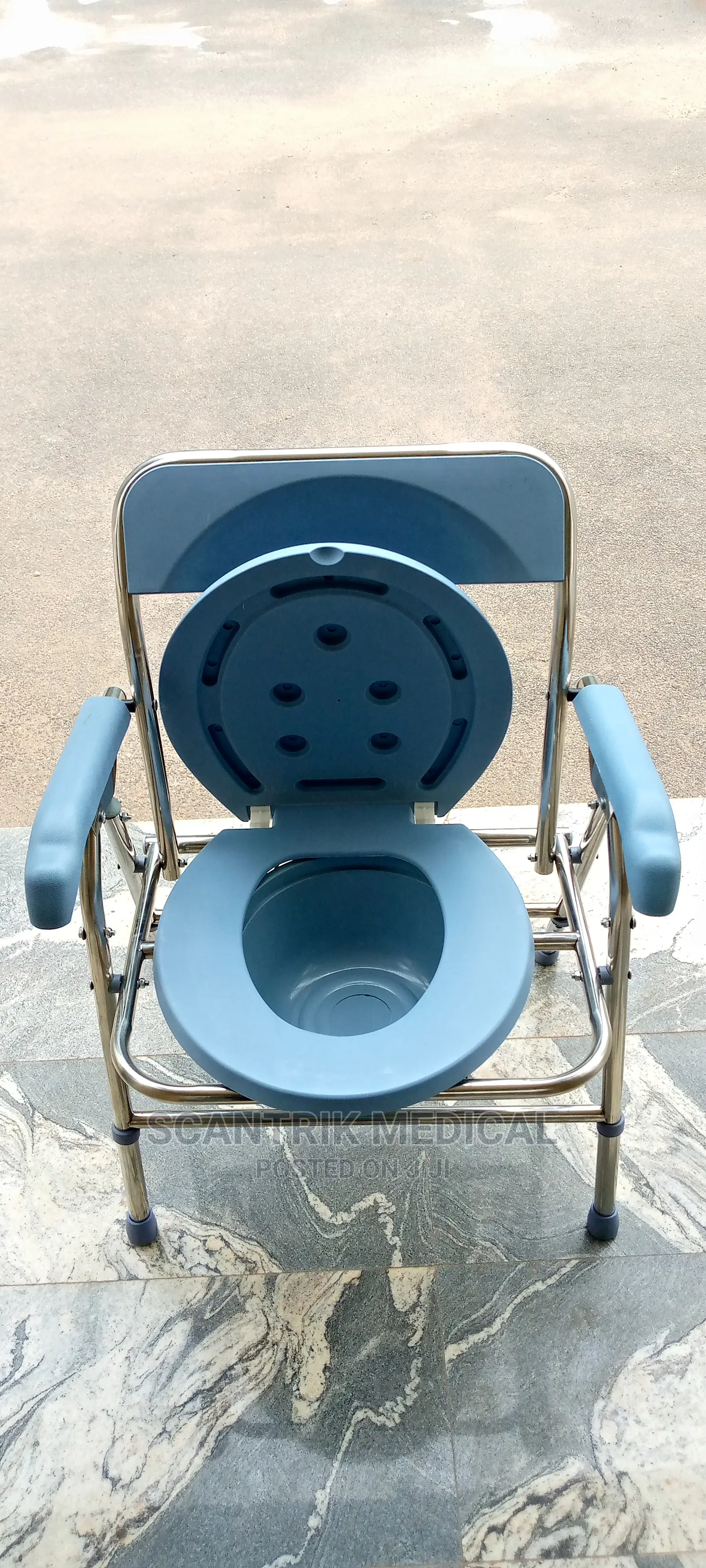 Commode Chair for Patient