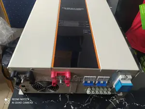 7.5kva Hybrid Inverter 120A Charge Controller