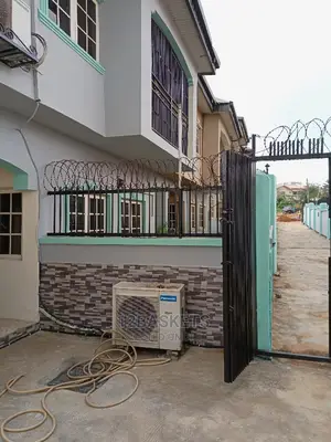 Furnished 4bdrm Duplex in Magodo Phase 1 for rent