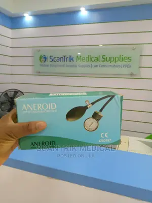 Manual Aneroid Sphygmomanometer