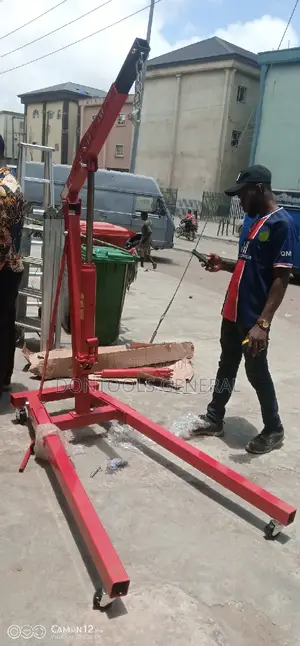 Heavy Duty 2ton Foldingengine Crane Hoist Lifting Equipment