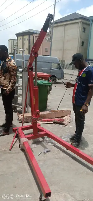 Heavy Duty 2ton Foldingengine Crane Hoist Lifting Equipment