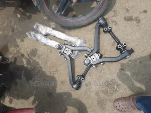 Upper Arm and Lower Arm for Toyota Coaster Bus Briscoe