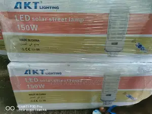 150W LED Solar Akt Street Lamp.