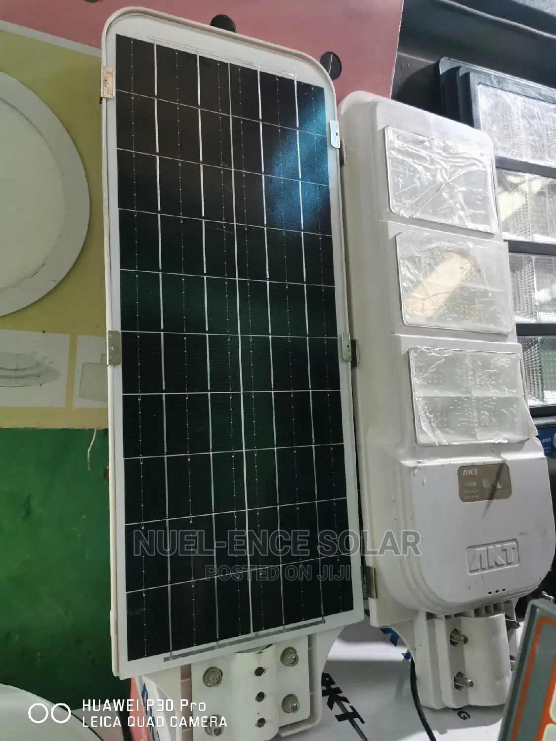 150W LED Solar Akt Street Lamp.