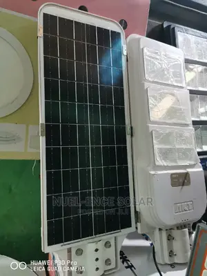 150W LED Solar Akt Street Lamp.