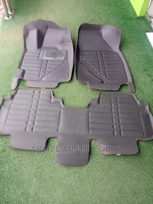 Highlander 2005 Fiber Custom Floor Mat