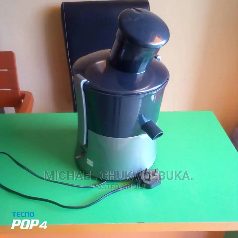 Fruit Blender