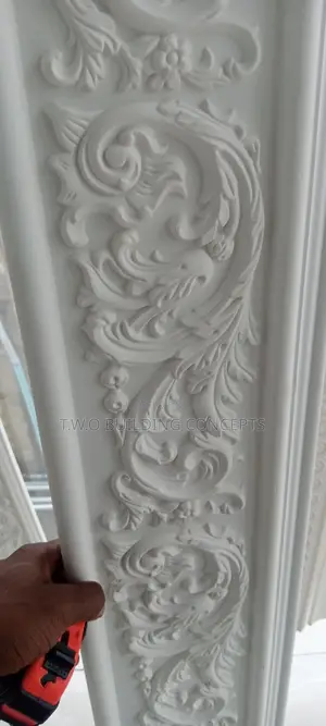 P.O.P Cornice