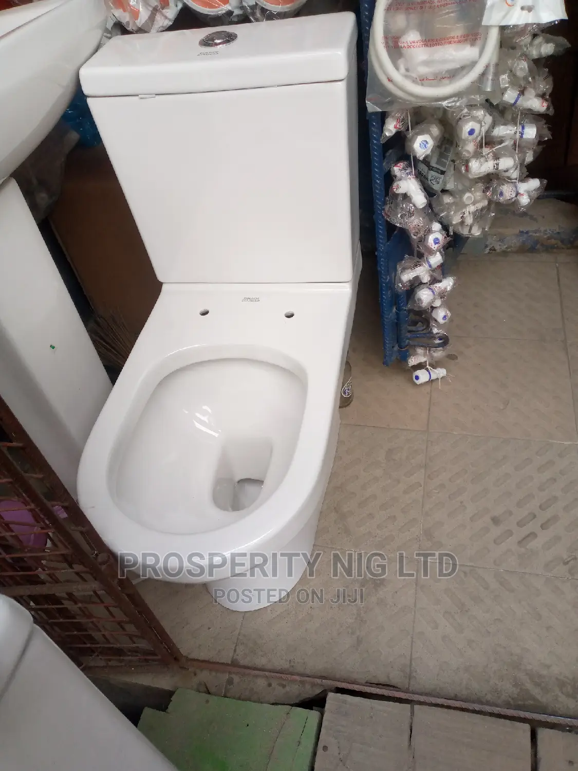 Executive Top Flush WC