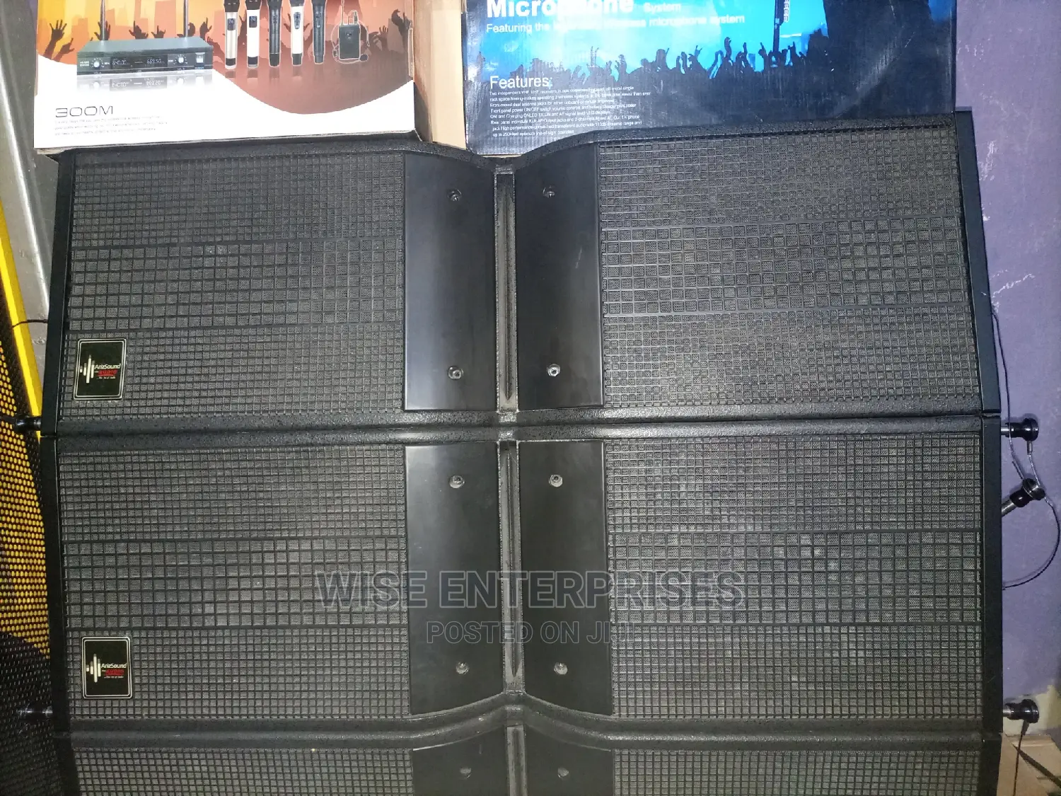 Ariz Line Array Speaker