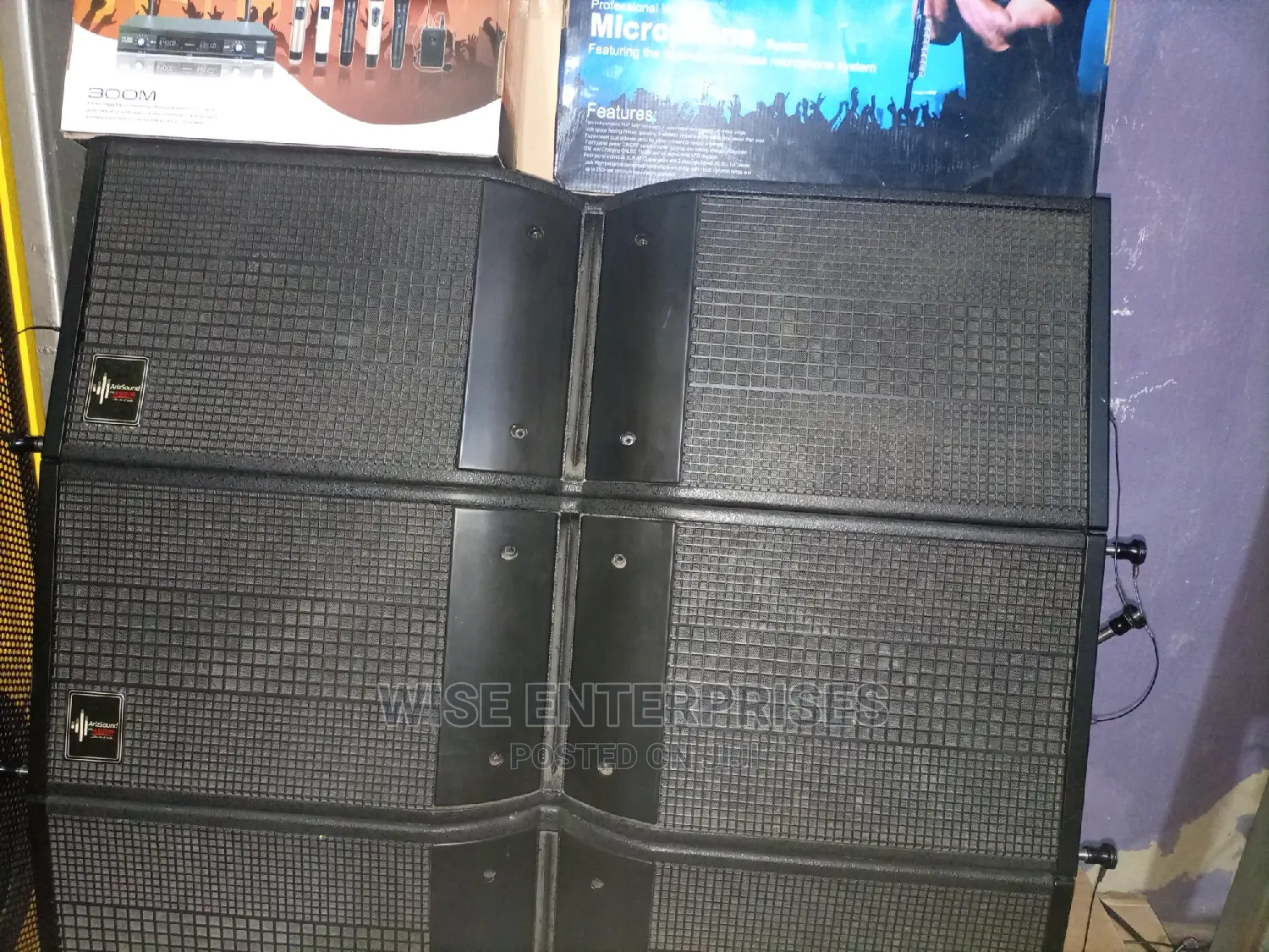 Ariz Line Array Speaker