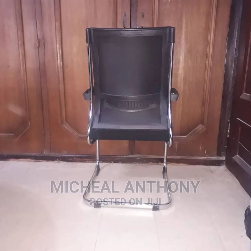 Net Chair With High Quality Leather