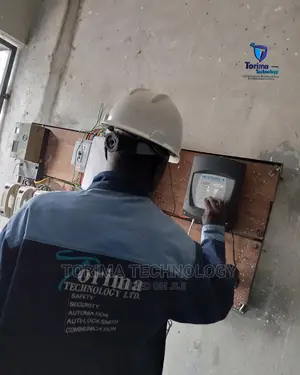 Electric Fence Energizer