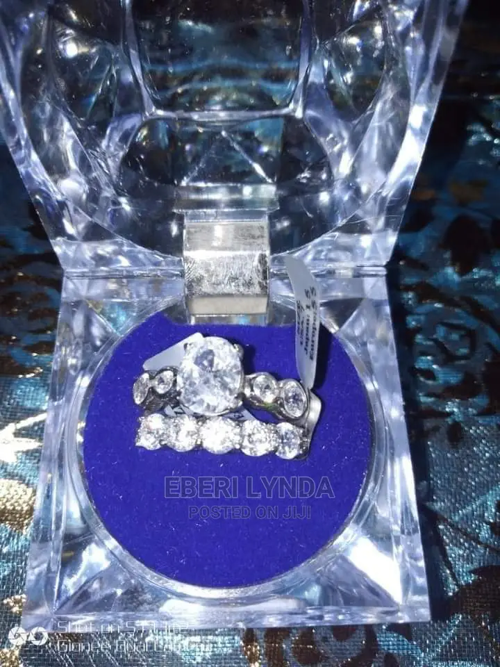 Non Tarnishable Sterling Wedding Ring Set