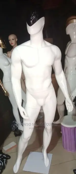 Well Built Body Male Fibre White Mannequin