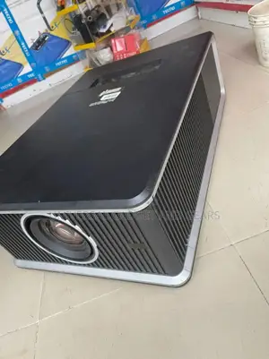 Infocus In5533l Projector (Cinema)