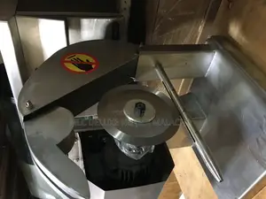 Industrial Chicken Cutting Machine