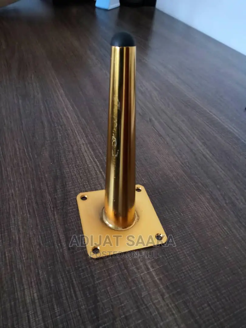 Leg Sofas and Cabinet Hinges