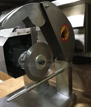 High Speed (Safe) Industrial Chicken Cutting Machine