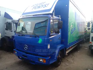 Mercedes Truck 814 Blue Colour 2007