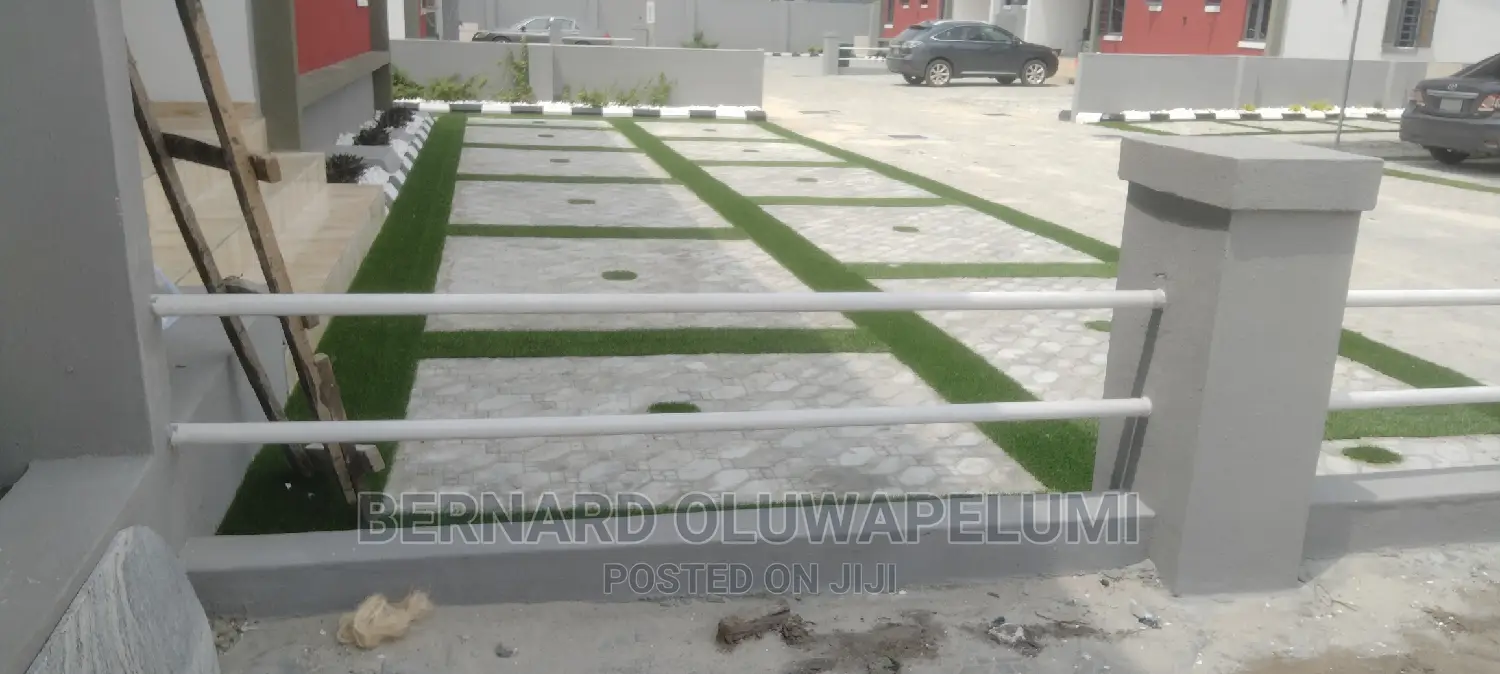 Astroturf Synthetic Grass/ Artificial Green Grass