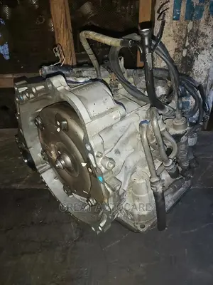 Toyota Camry 2AZ Gearbox/ Transmission 4plug or V6 (FWD/2WD)