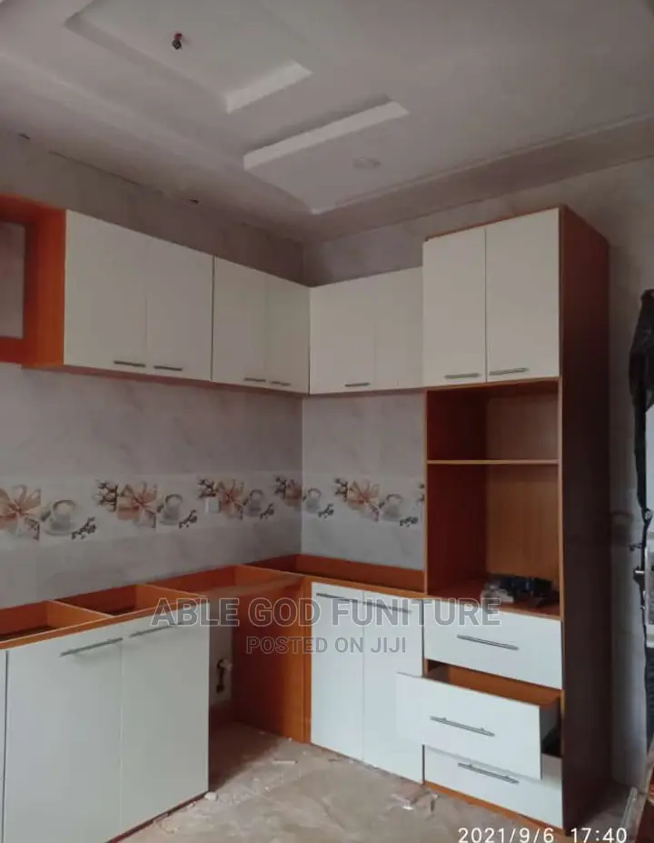 Kitchen Cabinet