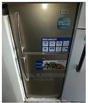 Brand New Skyrun Fridge and Freezer 138L (Silver).