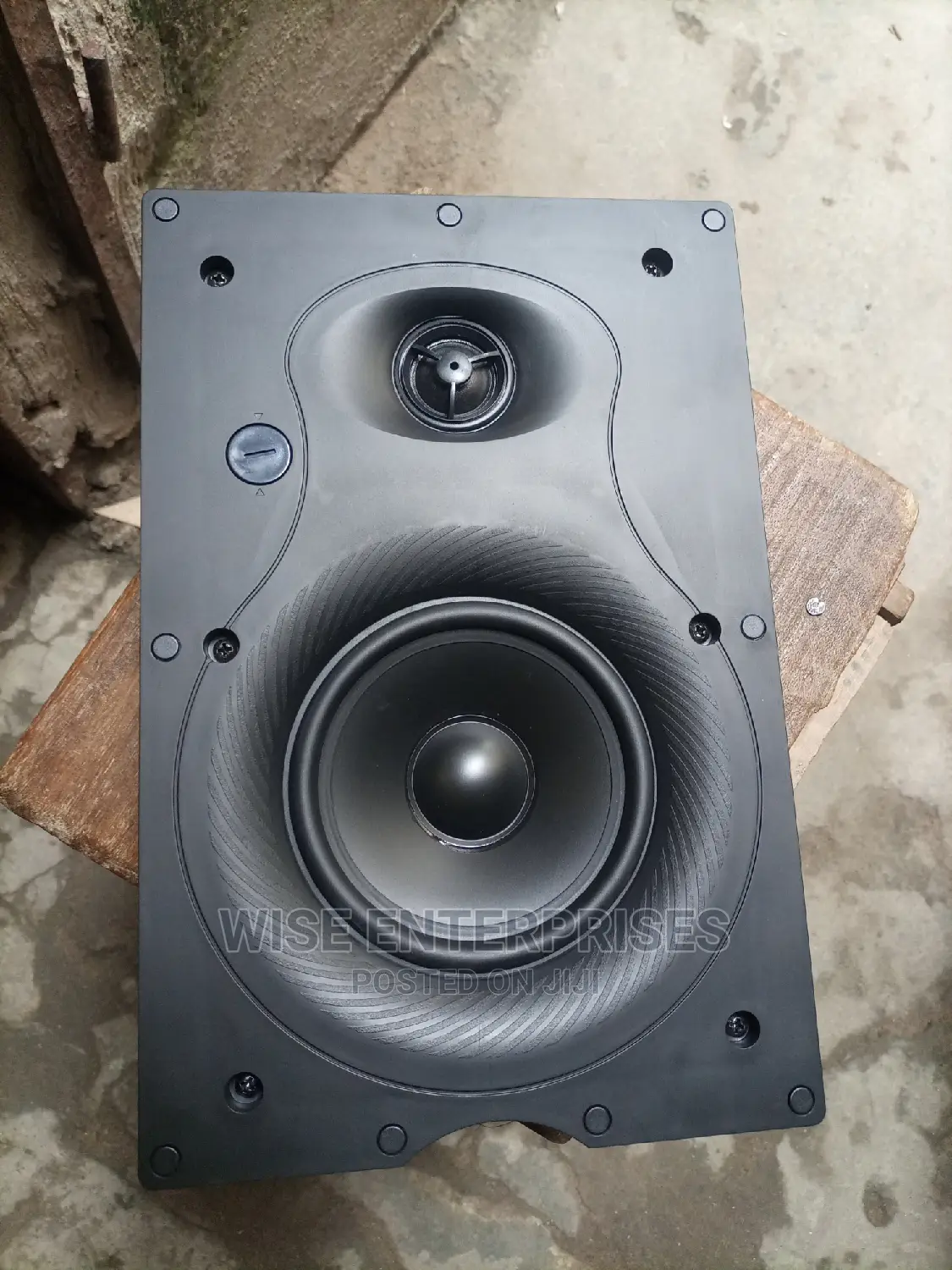 In Wall Speaker