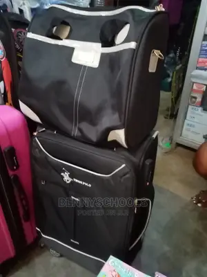 Small Traveling Luggage Box With Kit