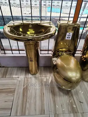 Golden Executive Water Closet