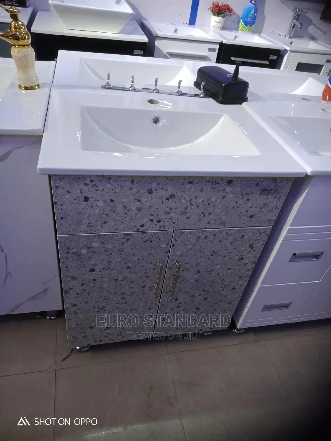 60cm Wash Hand Basin