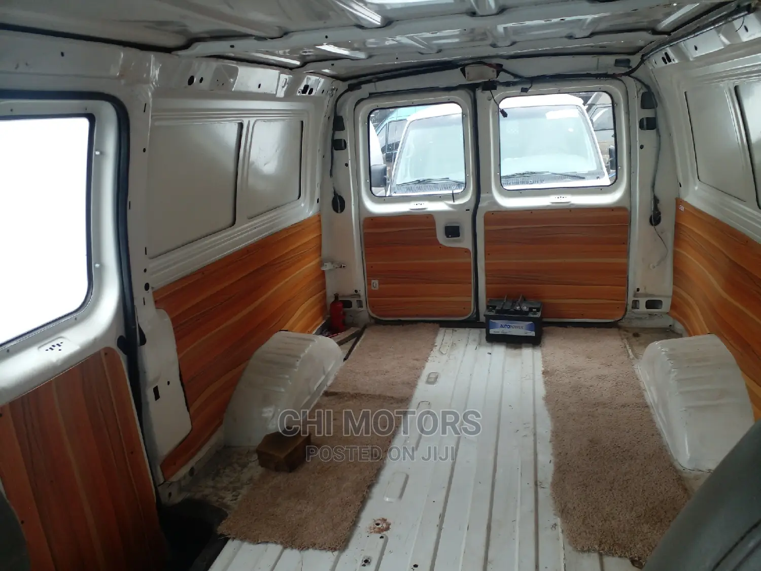 Ford E350 2008 White