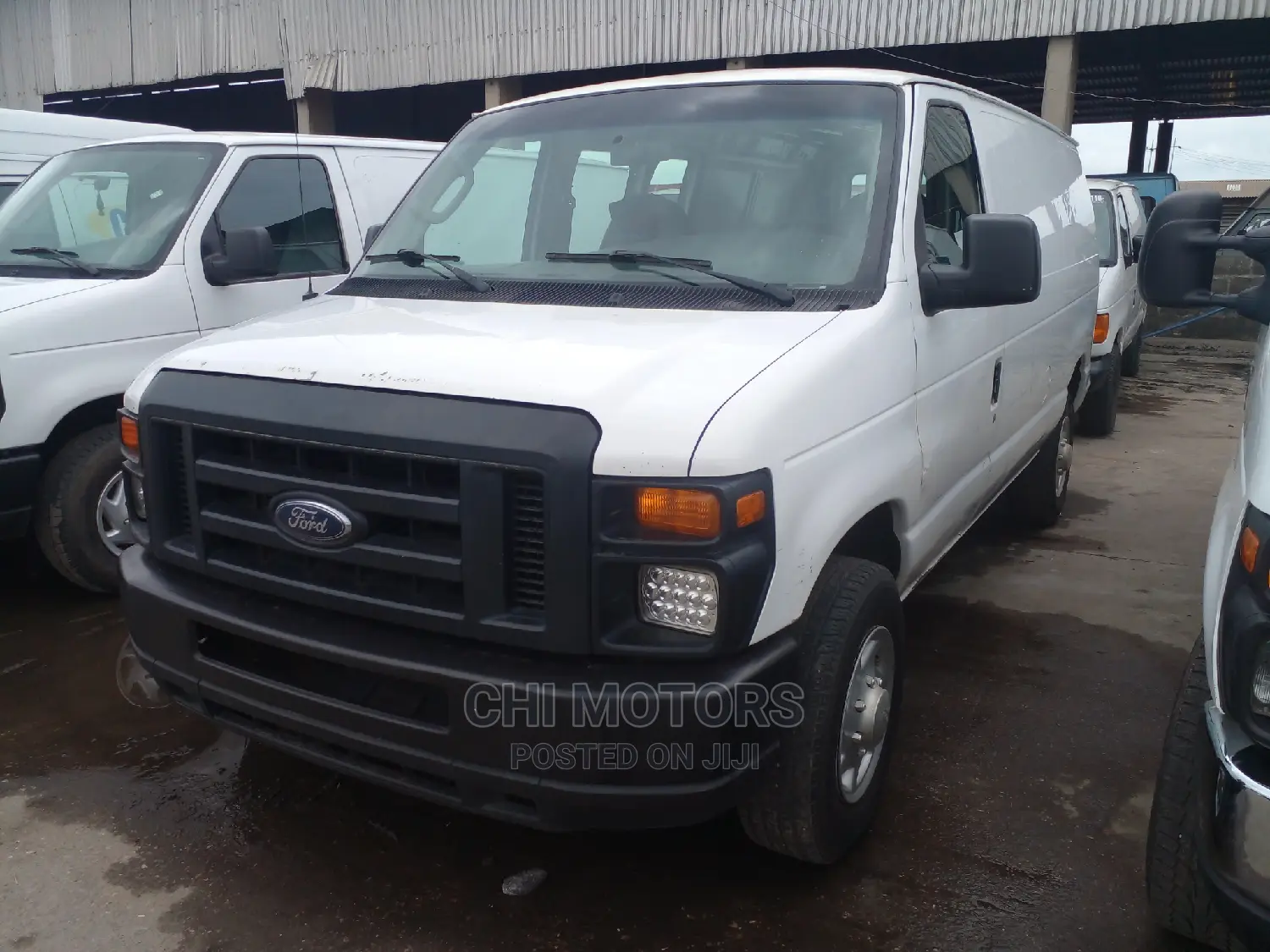 Ford E350 2008 White