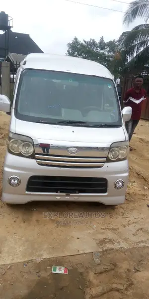Daihatsu Hijet 2017 Grey