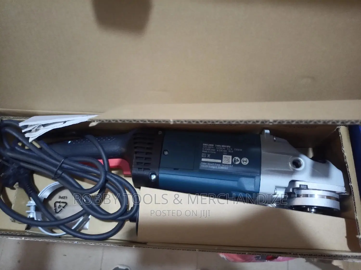 Bosch Angle Grinding Machine GWS 2000 9"