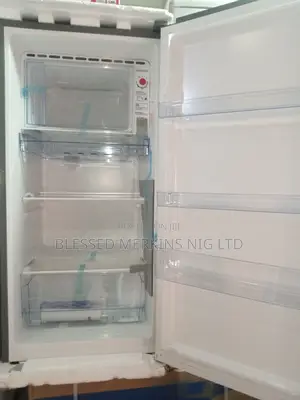 Skyrun Single Door Fridge With Freezer