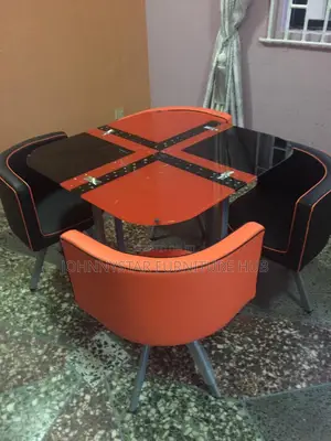 Dinning Tables With 4 Chairs
