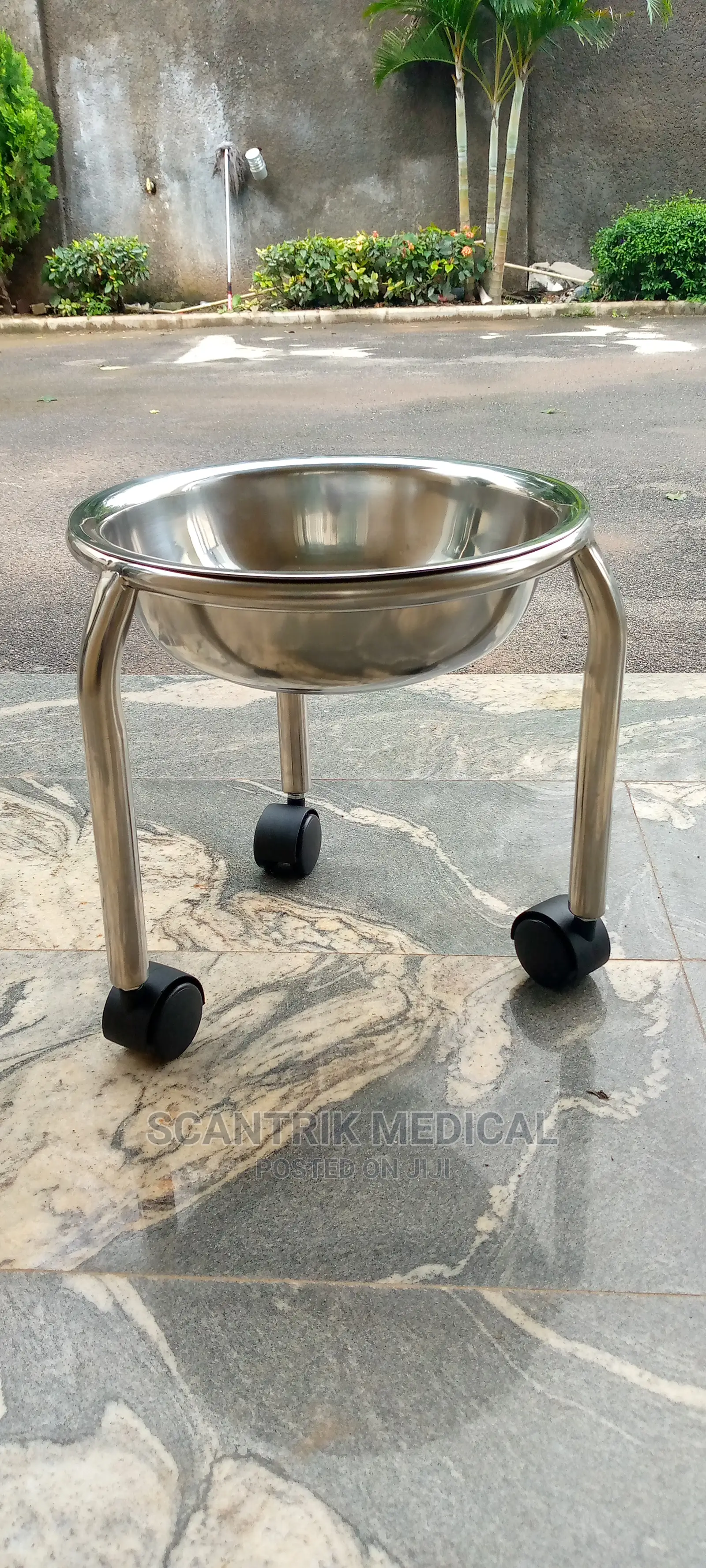 Hospital Kick Bowl and Bucket