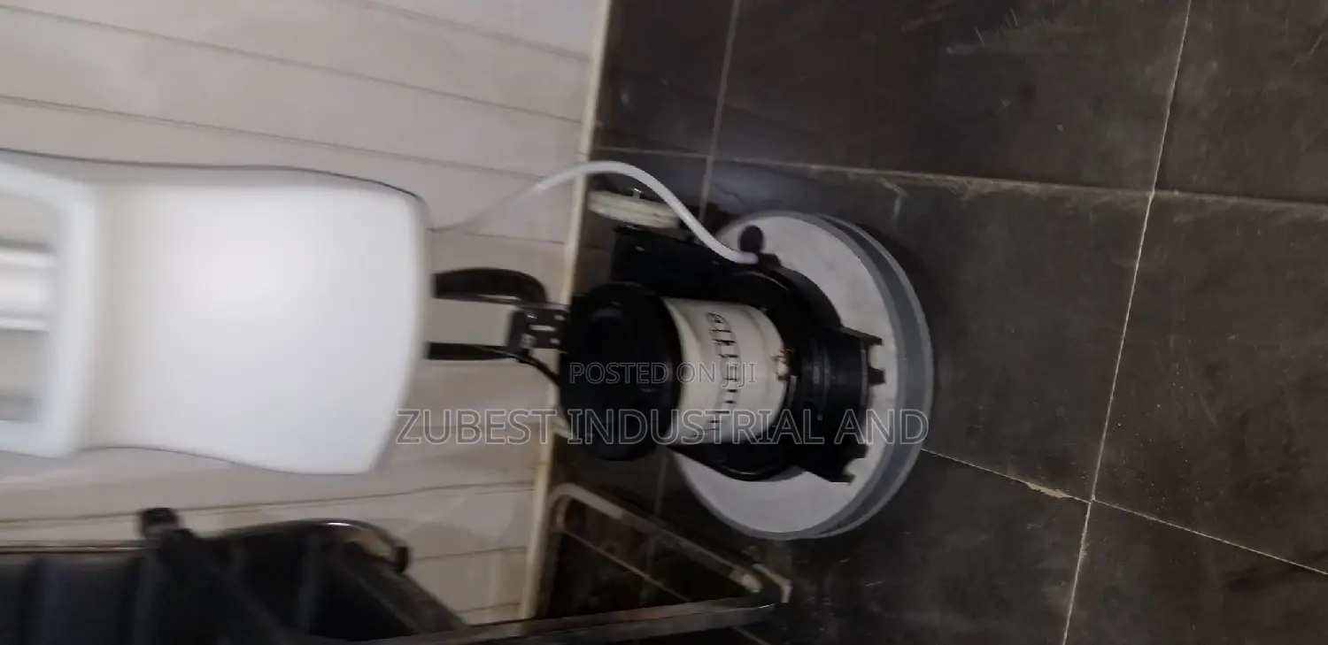 Tiles Scrubber
