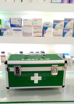 First Aid Box (Medium)