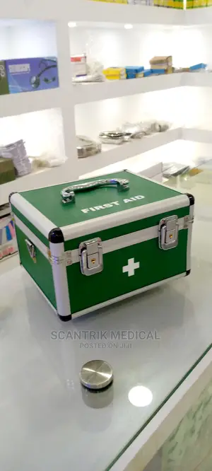First Aid Box - Aluminium - Small - 10×6